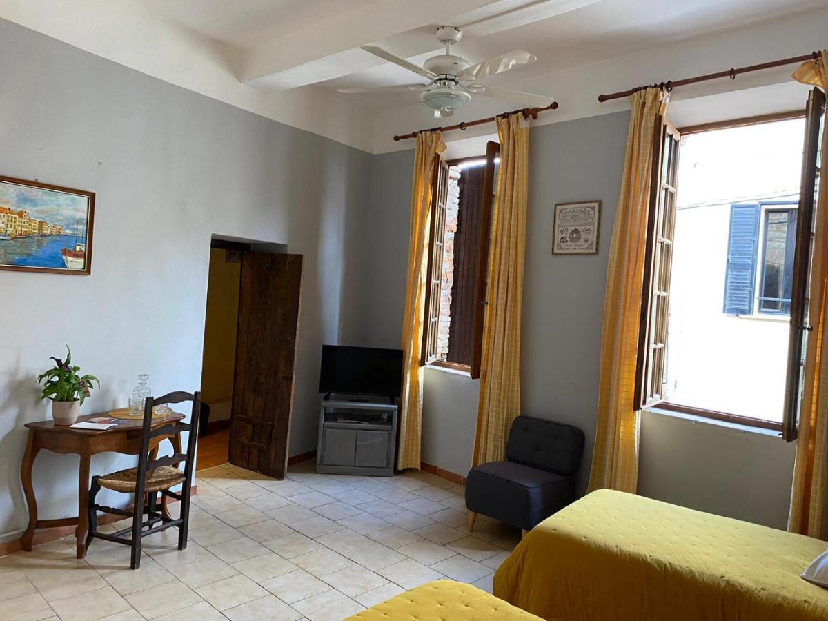 La Vieille Demeure Hotell Torreilles Exteriör bild