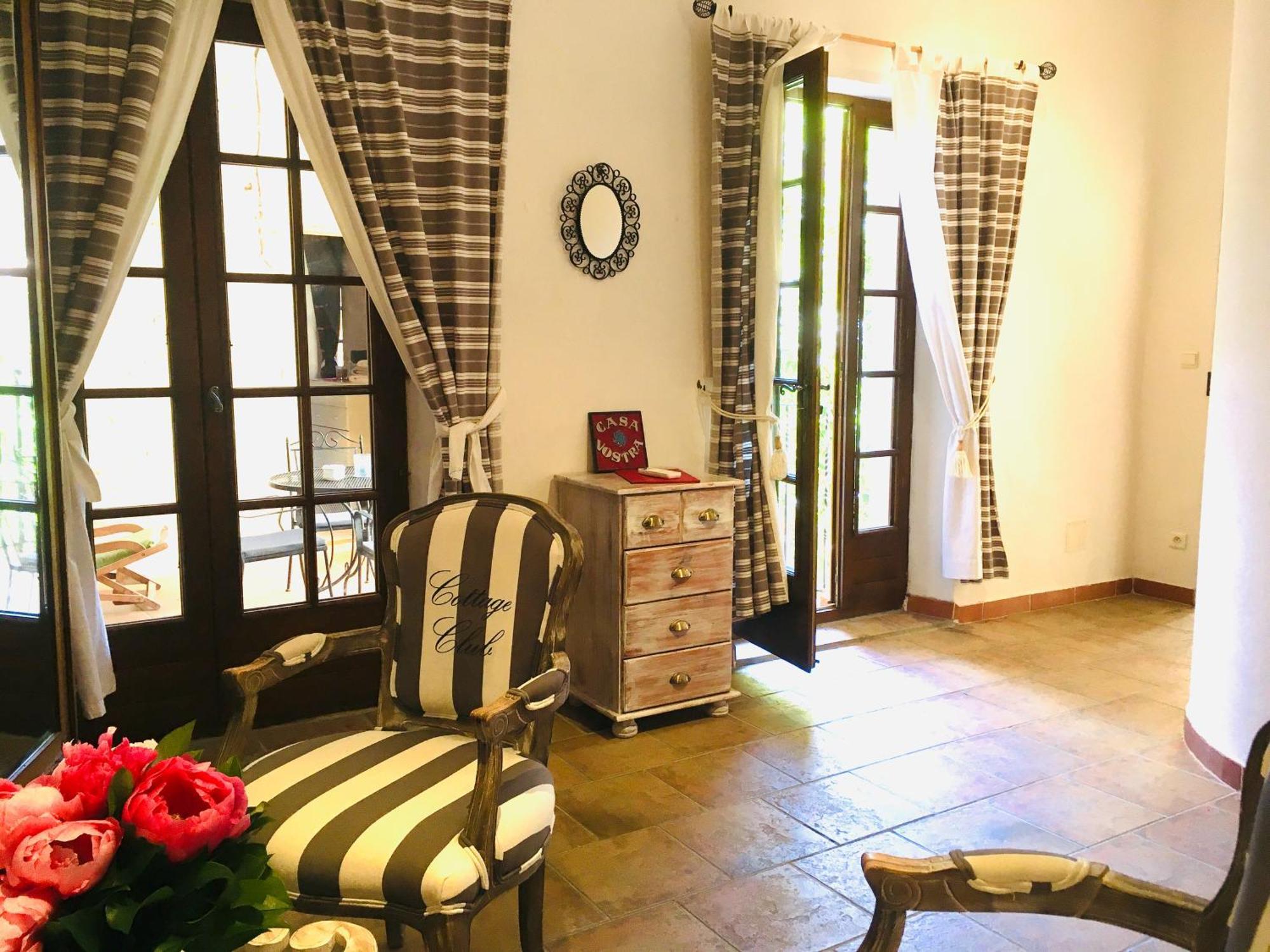 La Vieille Demeure Hotell Torreilles Exteriör bild
