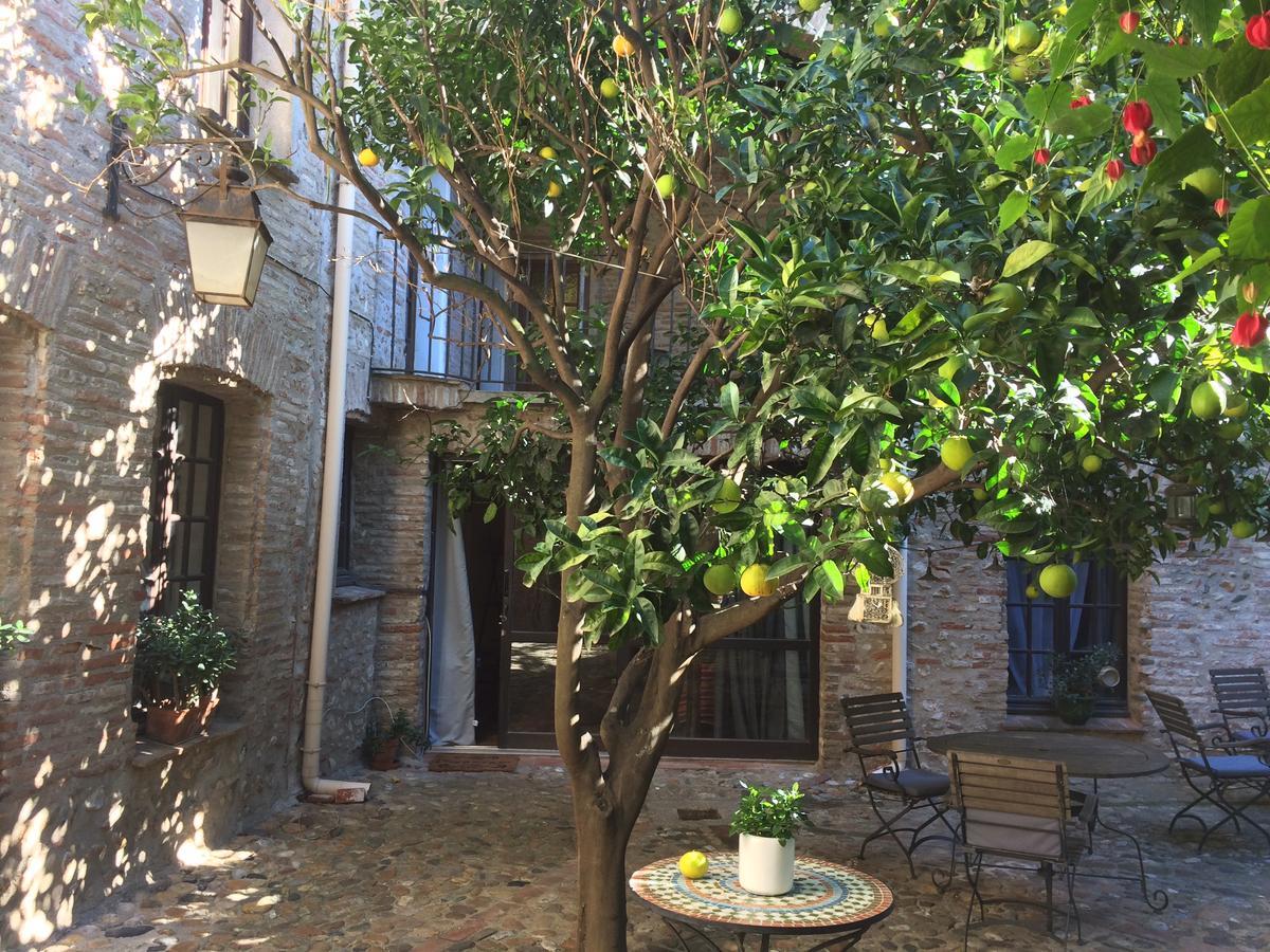 La Vieille Demeure Hotell Torreilles Exteriör bild