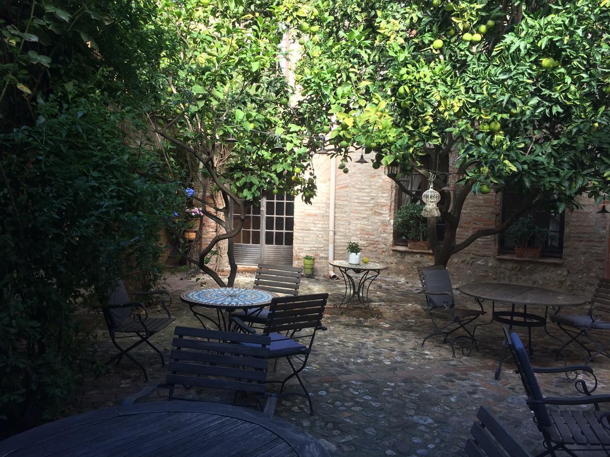 La Vieille Demeure Hotell Torreilles Exteriör bild